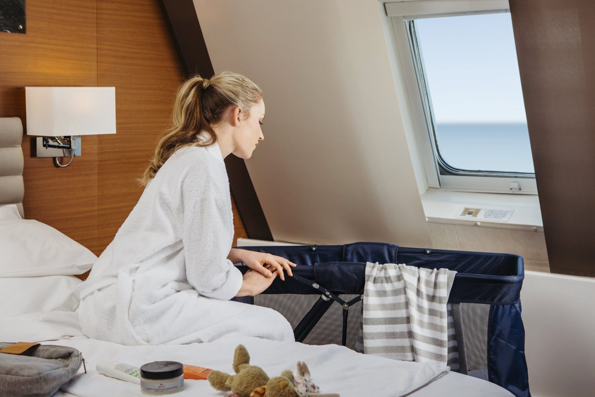 Accommodation 21 Deluxe YC1 Cot 22